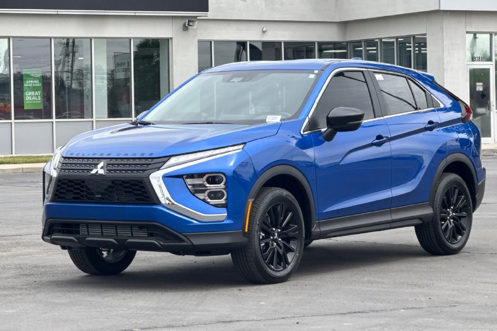 New 2026 Mitsubishi Eclipse Cross LE AWD/4WD image 11