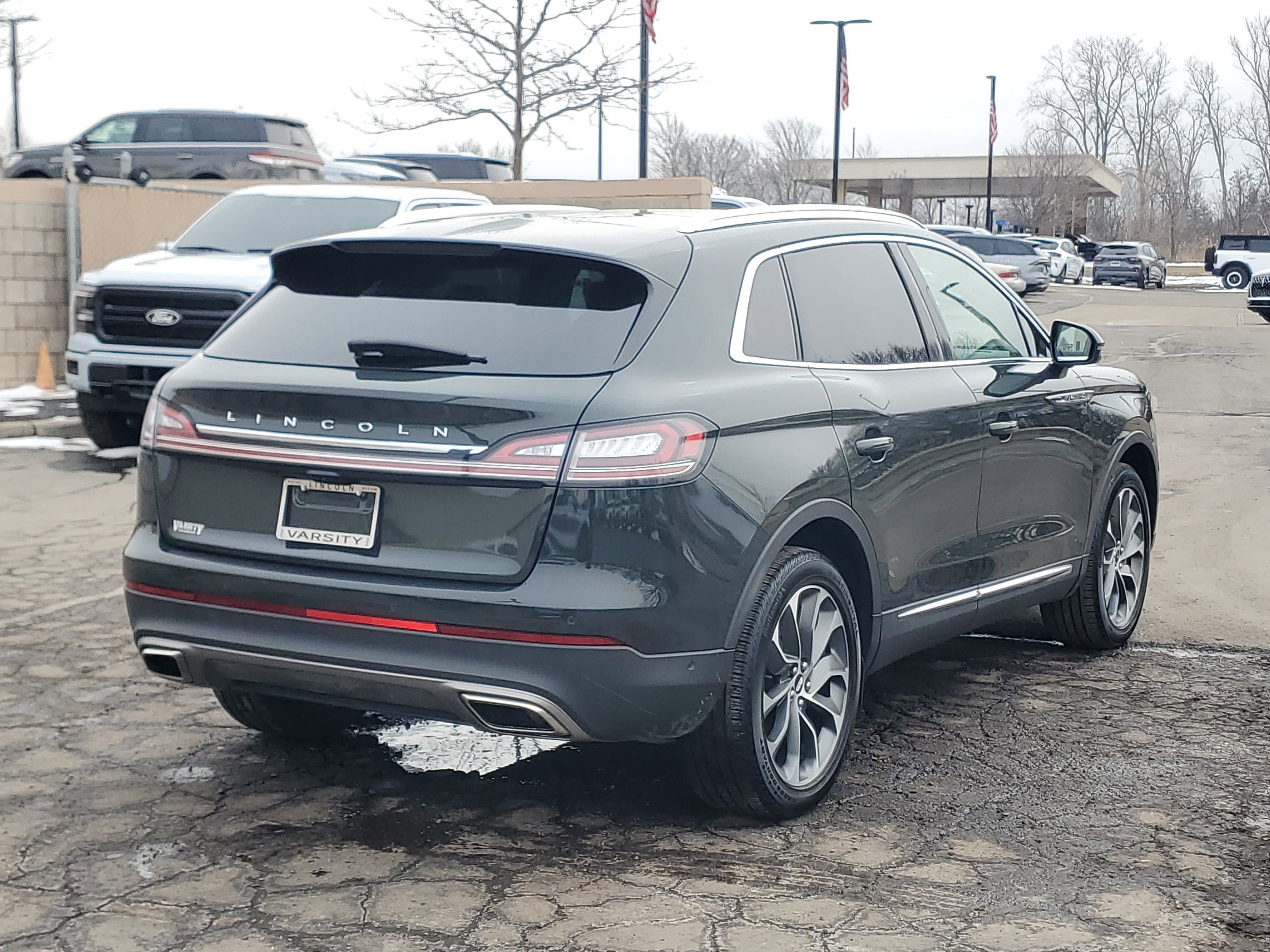 Certified 2023 Lincoln Nautilus Reserve w/ Equipment Group 201A AWD/4WD image 6