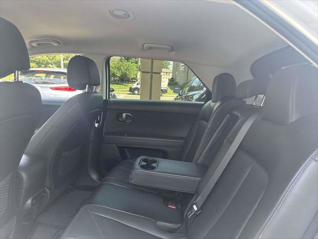Used 2025 Hyundai Ioniq 5 SEL AWD/4WD image 11