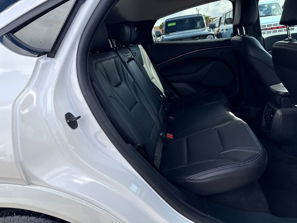 Used 2025 Ford Mustang Mach-E Premium image 29