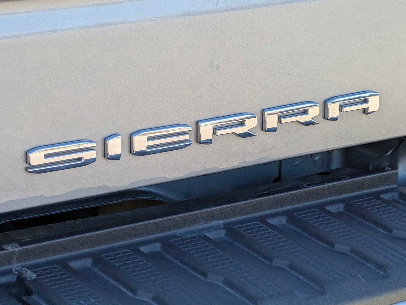 Used 2023 GMC Sierra 1500 Denali AWD/4WD image 14