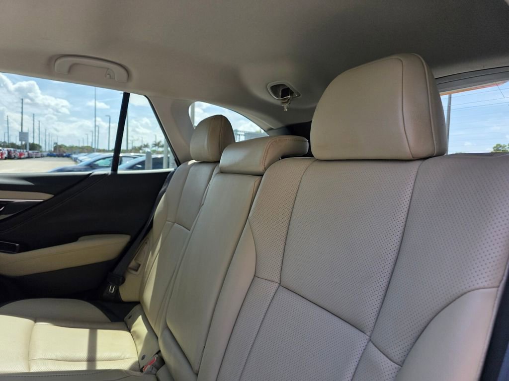 Used 2022 Subaru Outback Limited XT image 17