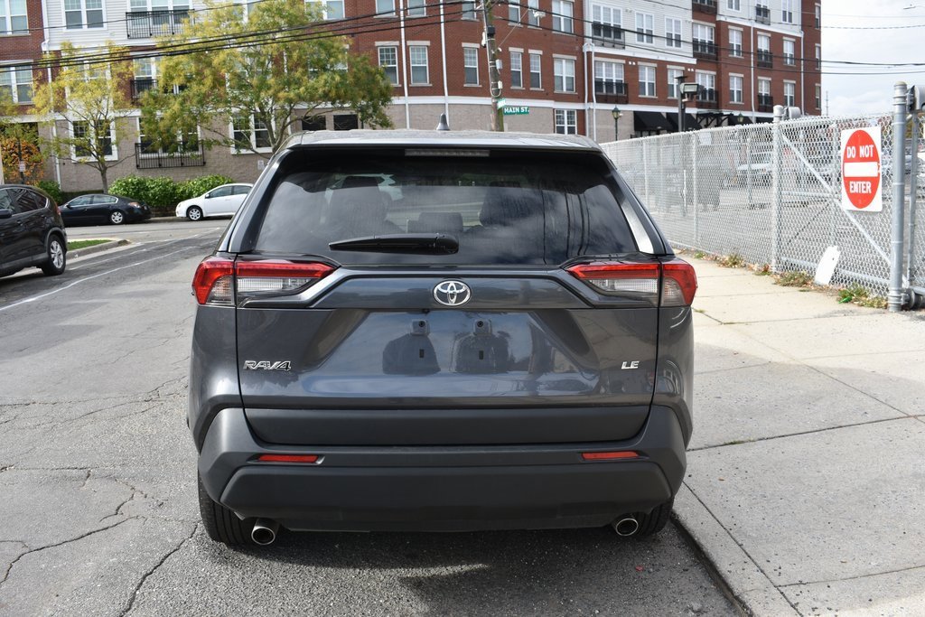 Used 2025 Toyota RAV4 LE image 6