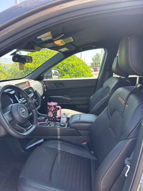 Used 2025 Nissan Pathfinder Rock Creek image 5