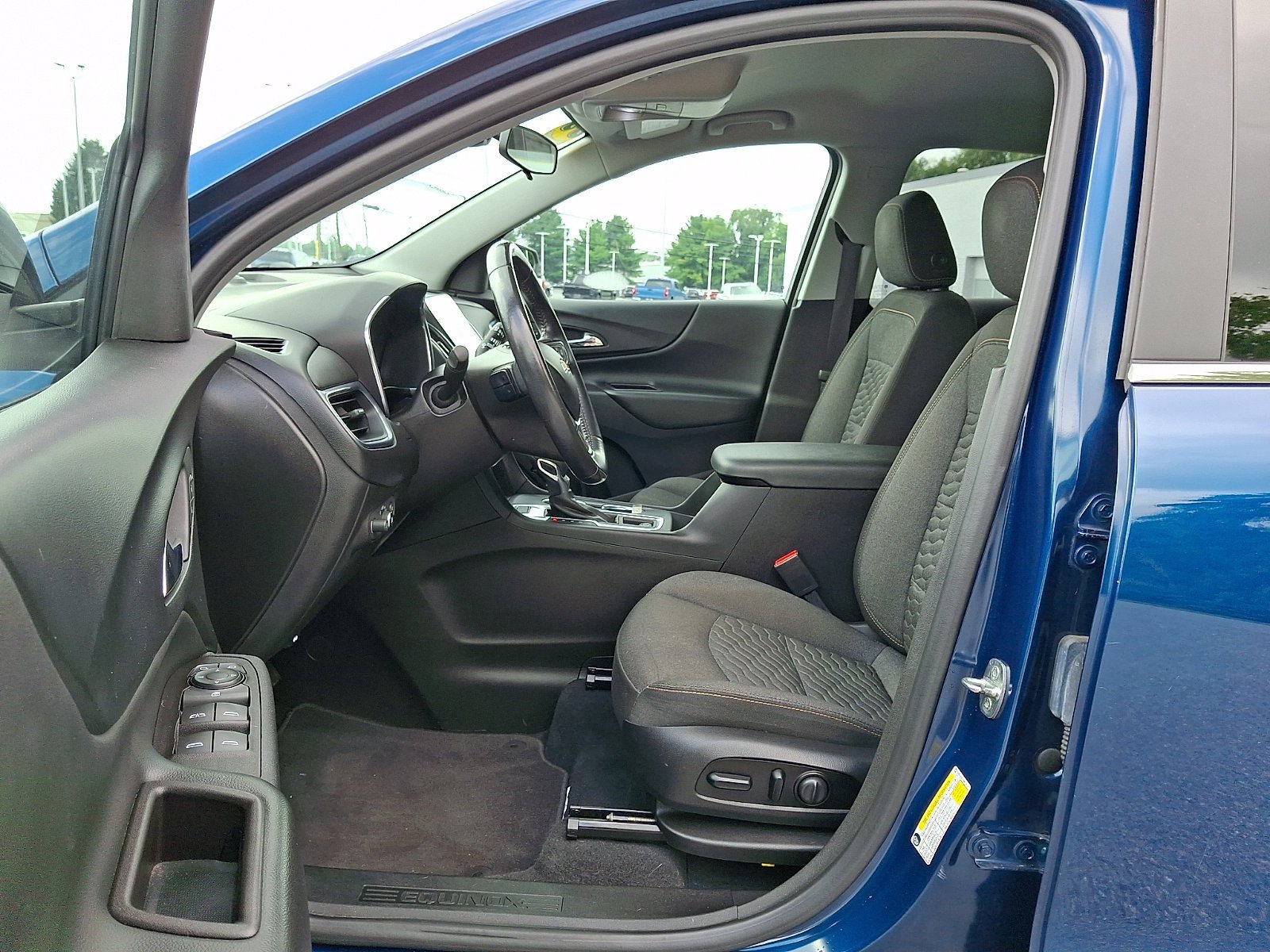 Used 2021 Chevrolet Equinox LT AWD/4WD image 15