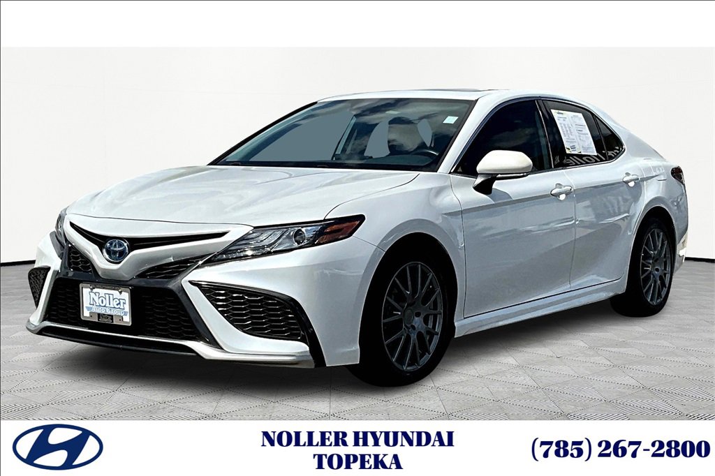 Used 2022 Toyota Camry XSE