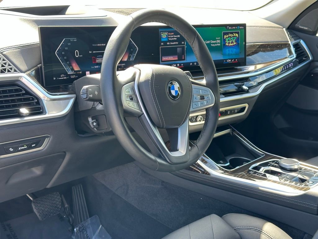 Certified 2024 BMW X7 xDrive40i w/ Premium Package image 14