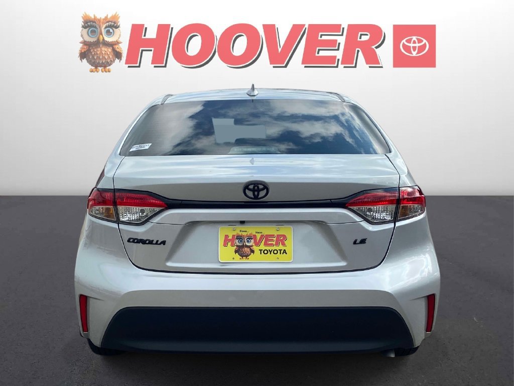 Used 2026 Toyota Corolla LE FWD image 3