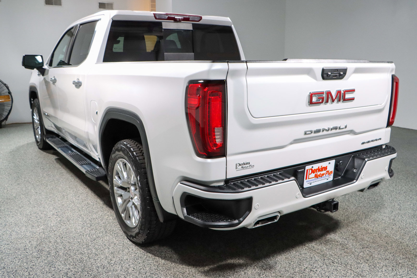 Used 2022 GMC Sierra 1500 Denali image 9