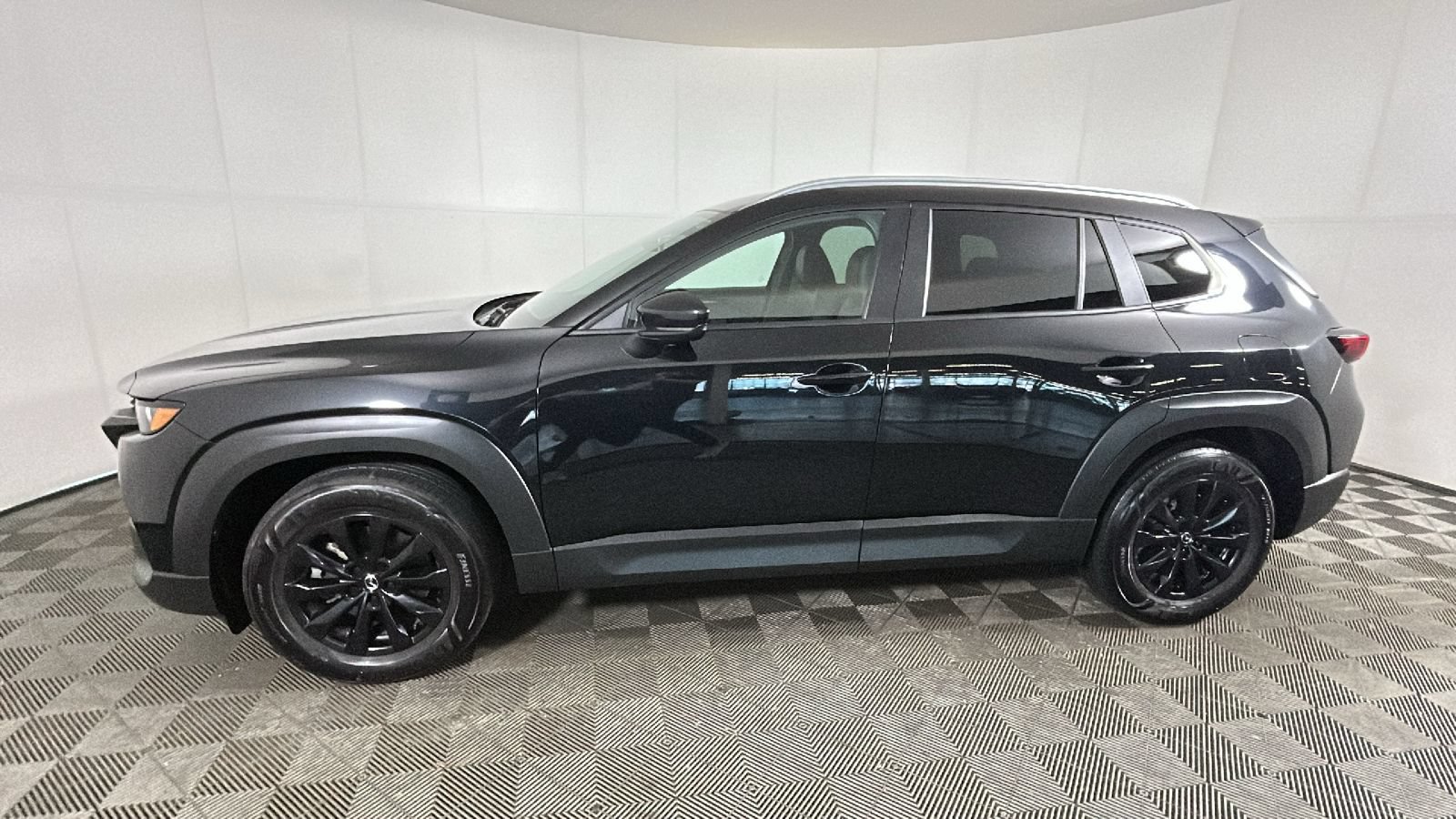 Used 2024 MAZDA CX-50 AWD 2.5 S w/ Cargo Package image 7