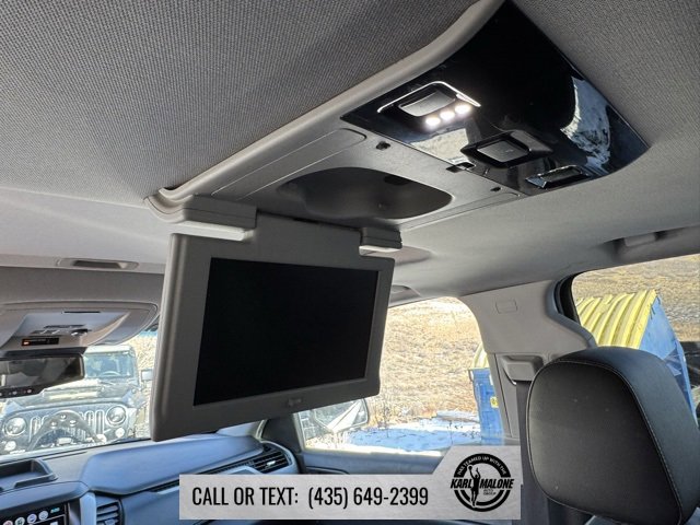 Used 2017 GMC Yukon SLT w/ Open Road Package image 18