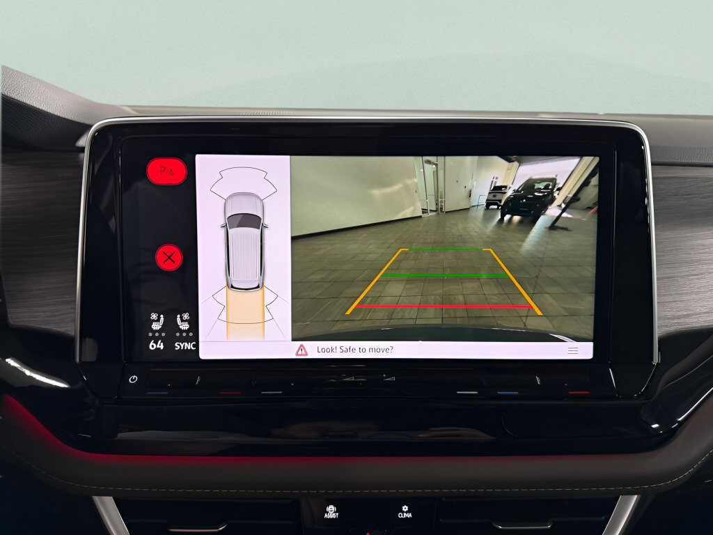 New 2025 Volkswagen Atlas SEL image 17