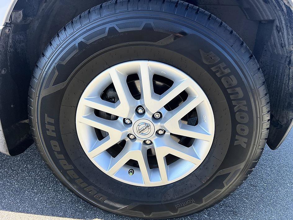 Used 2019 Nissan Frontier SV w/ Value Truck Package image 12