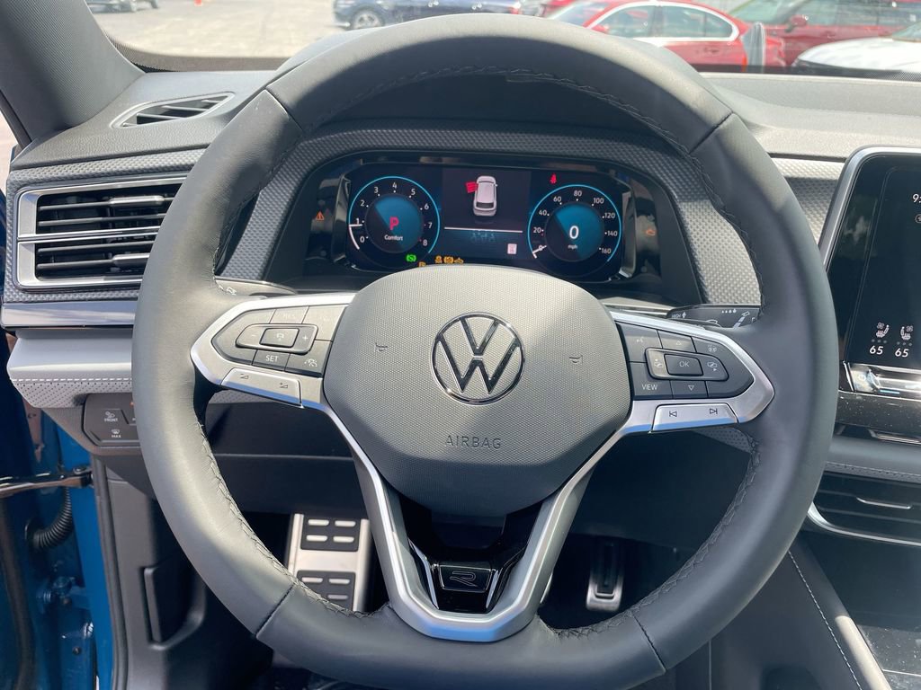 New 2025 Volkswagen Atlas Cross Sport SEL R-Line image 39
