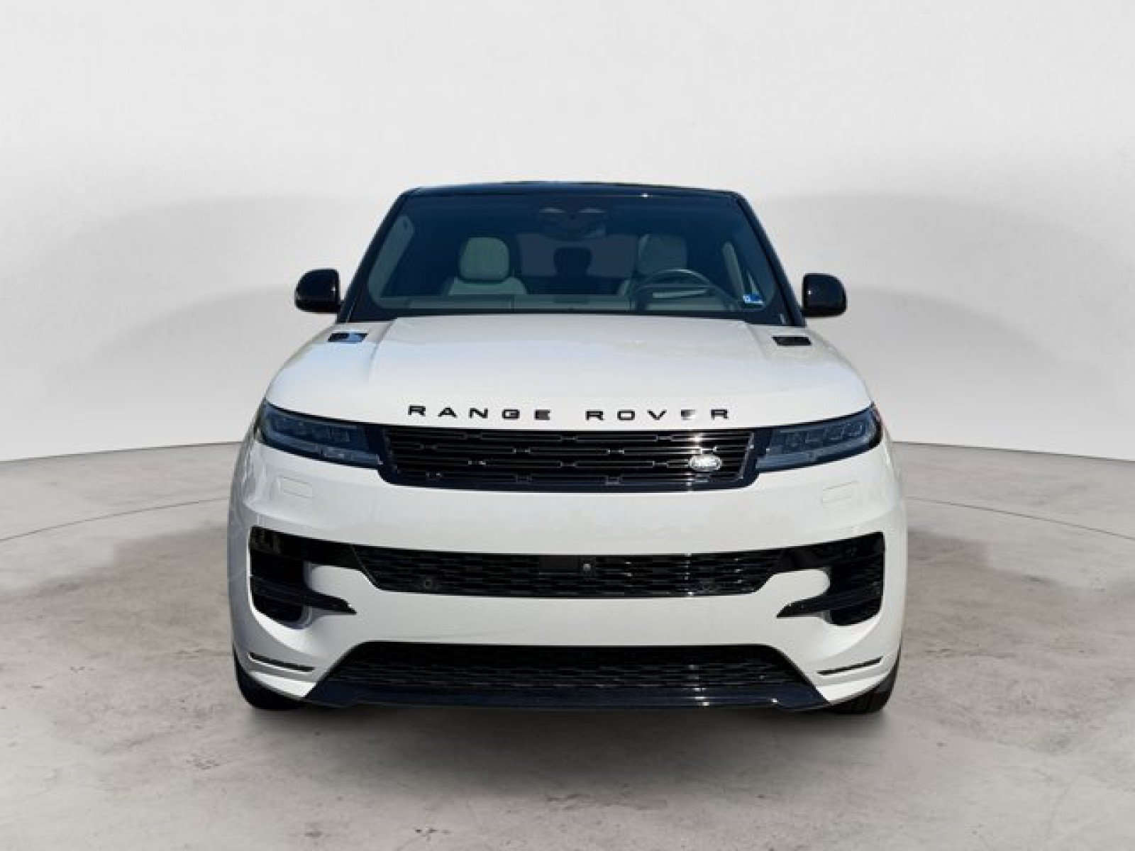 Certified 2025 Land Rover Range Rover Sport Dynamic SE AWD/4WD image 8