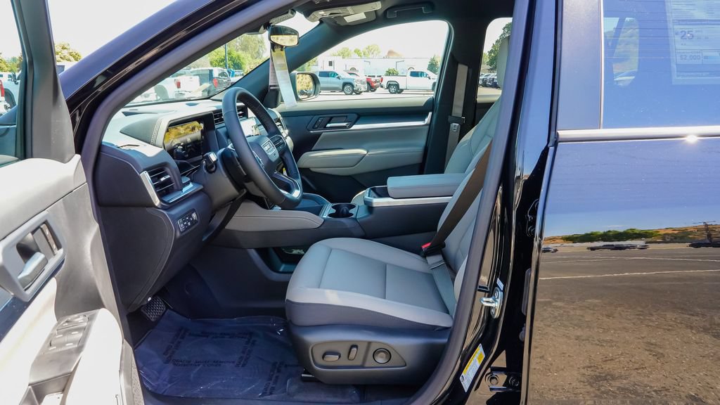 New 2026 GMC Terrain Elevation w/ Elevation Premium Package AWD/4WD image 12