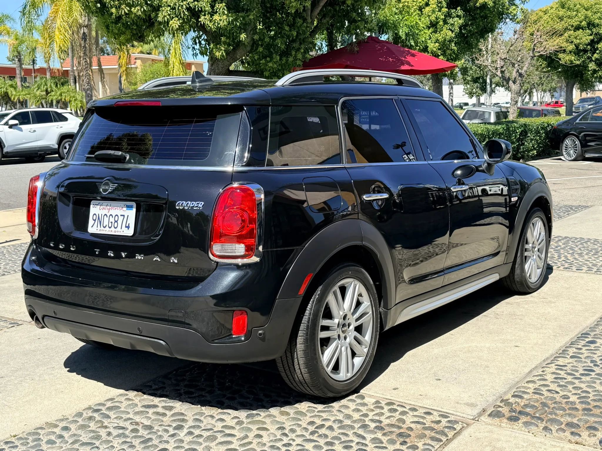 Used 2020 MINI Cooper Countryman FWD image 5