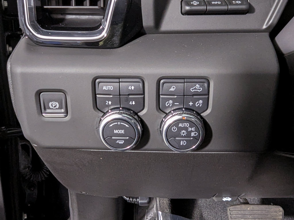 Used 2025 GMC Sierra 1500 Denali Ultimate AWD/4WD image 30