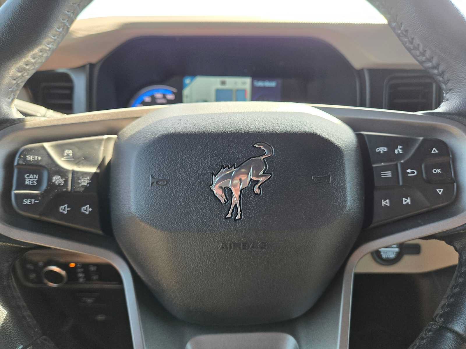 Used 2023 Ford Bronco Wildtrak AWD/4WD image 25