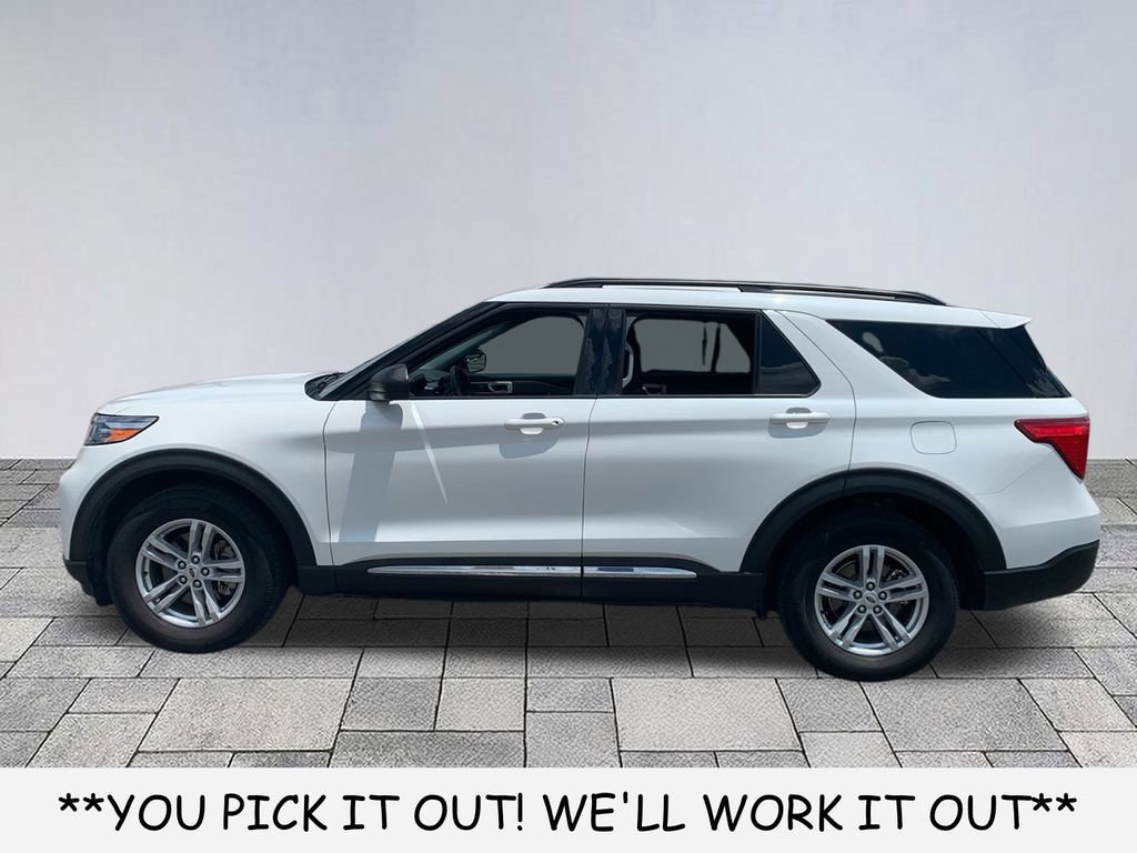 Used 2022 Ford Explorer XLT RWD image 4