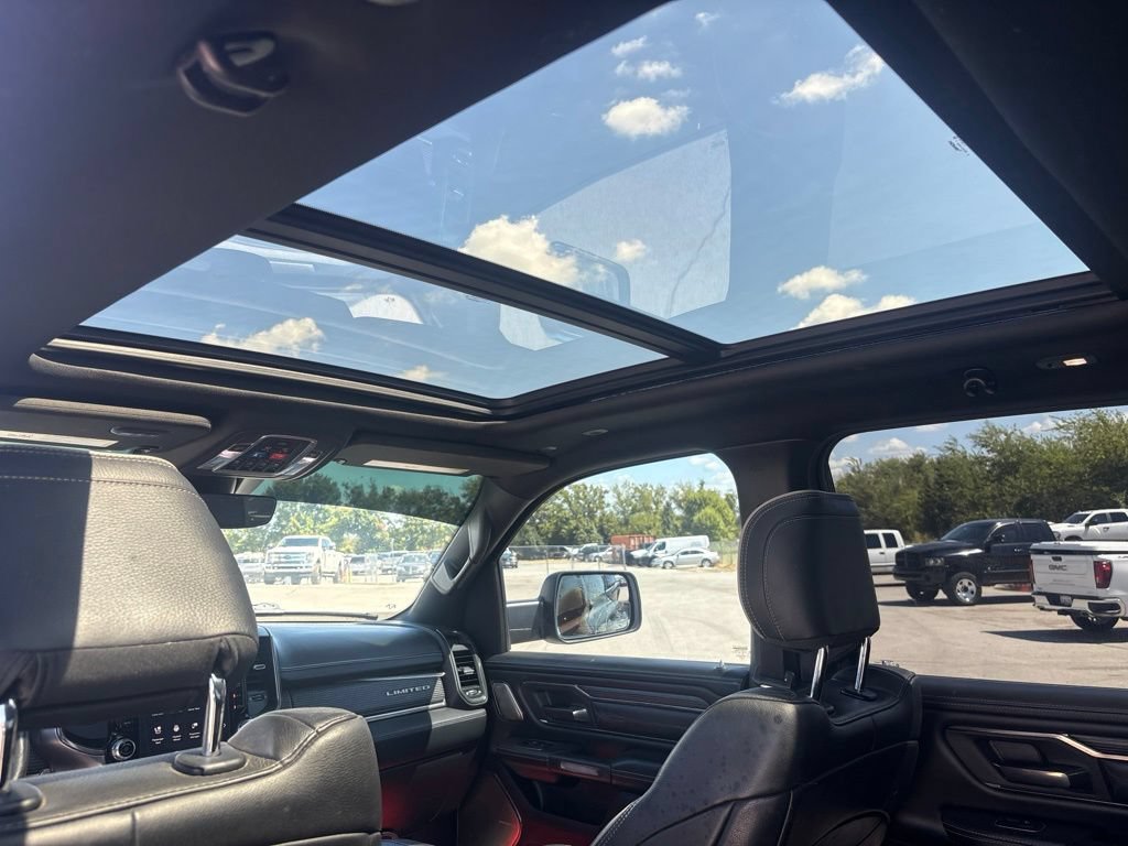 Used 2019 RAM 1500 Limited AWD/4WD image 11