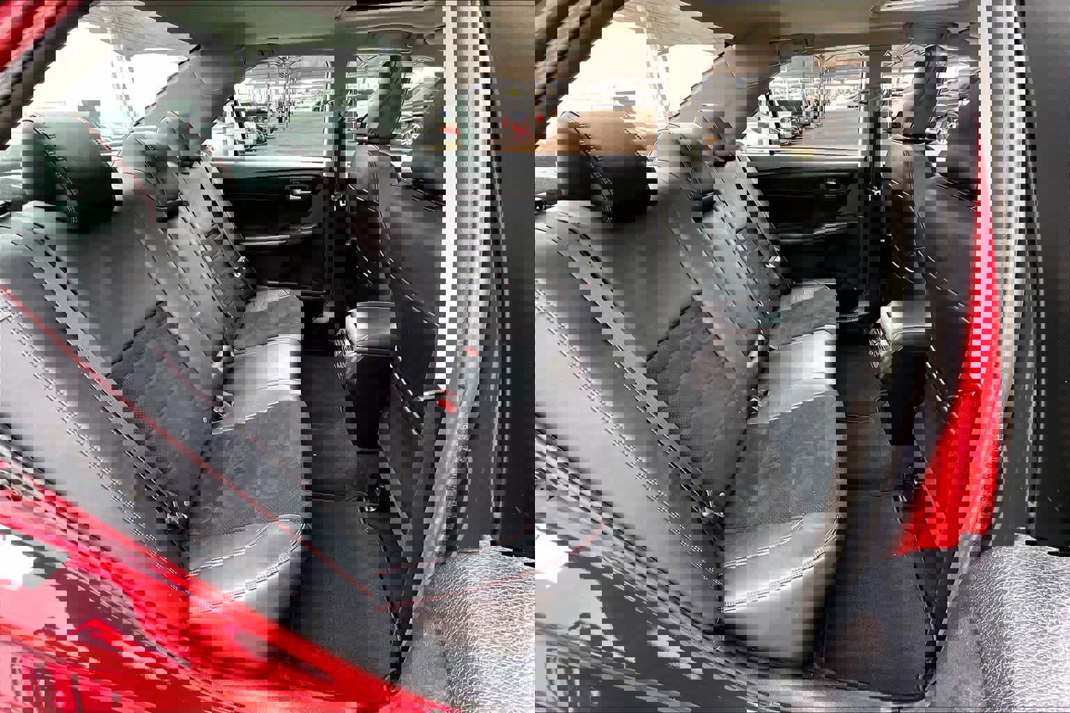 Used 2016 Toyota Camry XSE image 19