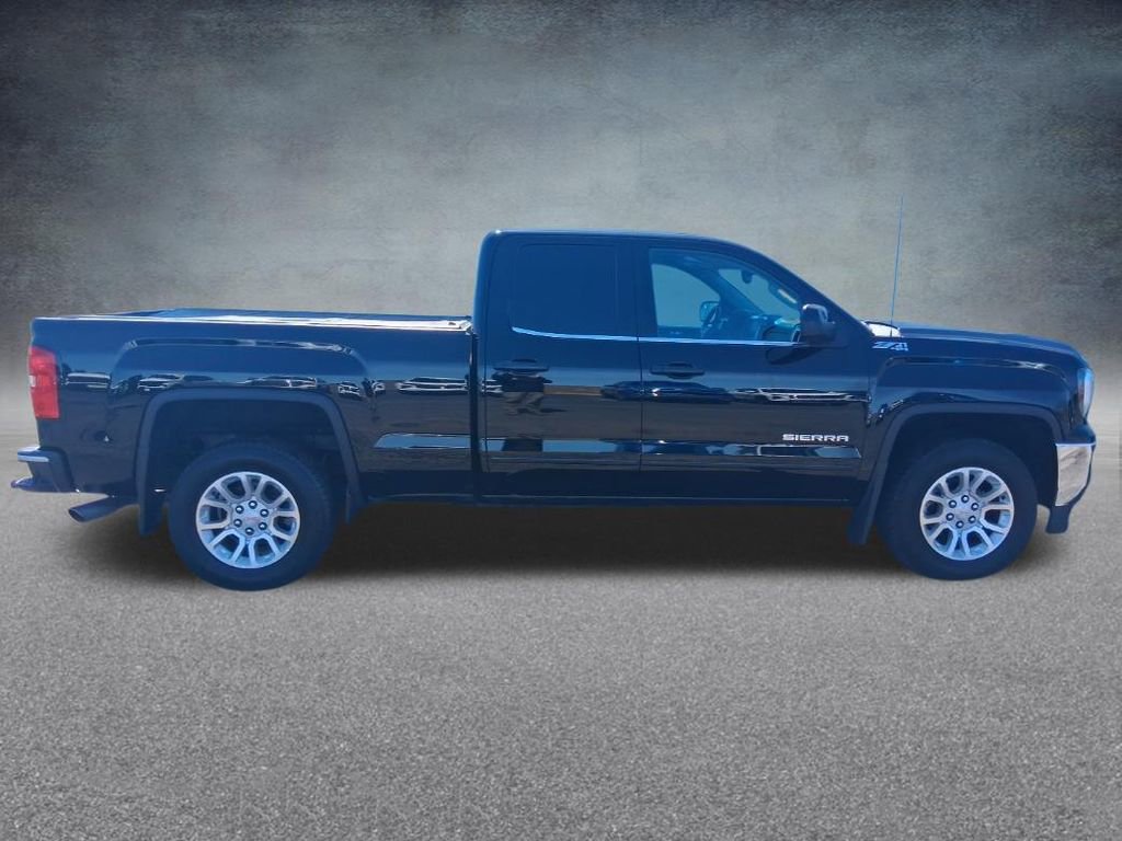 Used 2016 GMC Sierra 1500 SLE w/ SLE Value Package AWD/4WD image 9