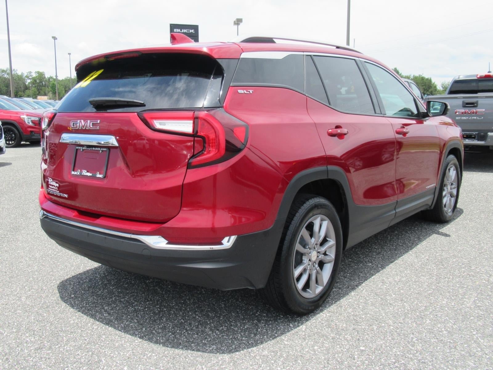 Used 2022 GMC Terrain SLT FWD image 7