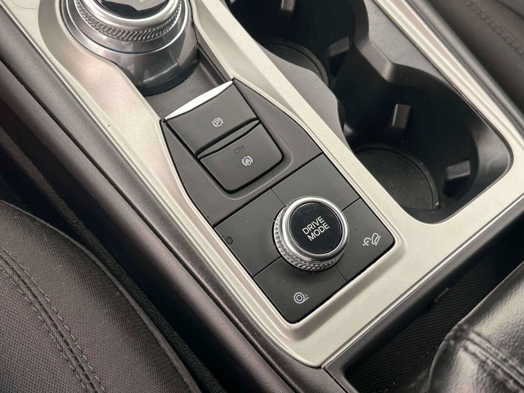 Used 2022 Ford Explorer XLT AWD/4WD image 33