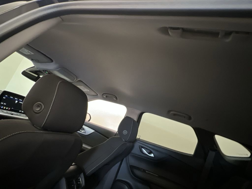 Used 2023 Chevrolet Blazer LT w/ Midnight/Sport Edition image 22