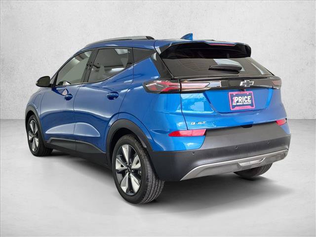 Used 2023 Chevrolet Bolt EUV LT w/ Convenience Package FWD image 8