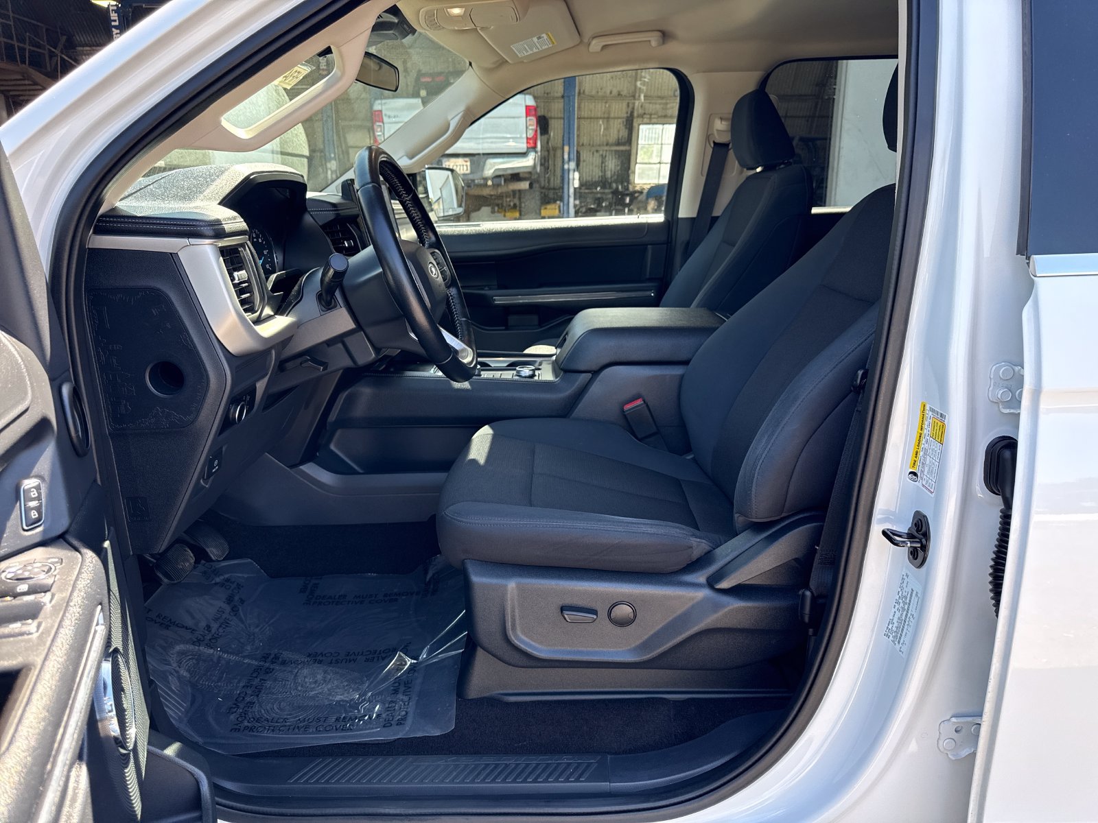 Certified 2023 Ford Expedition Max XL AWD/4WD image 9