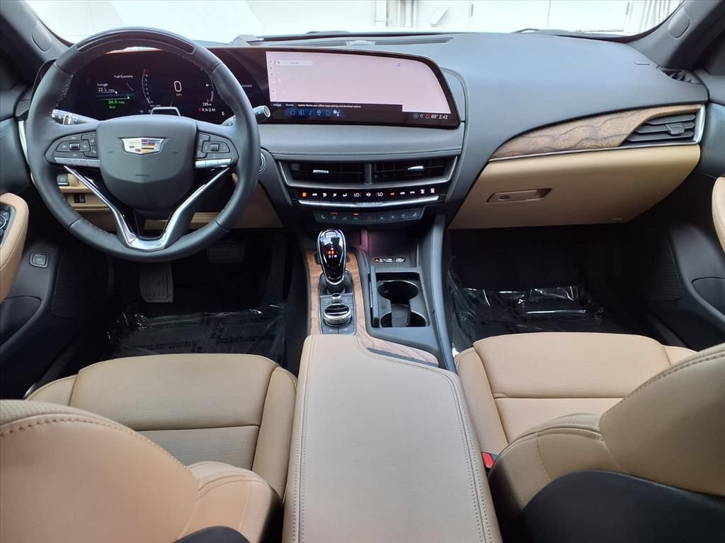 Used 2025 Cadillac CT5 Premium Luxury RWD image 15