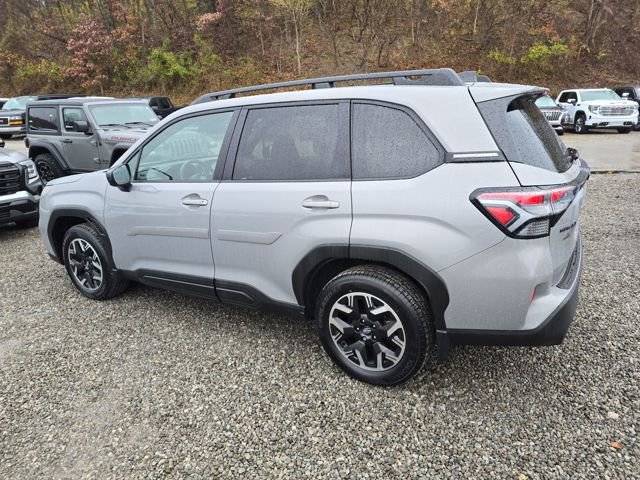 Certified 2025 Subaru Forester Premium image 3