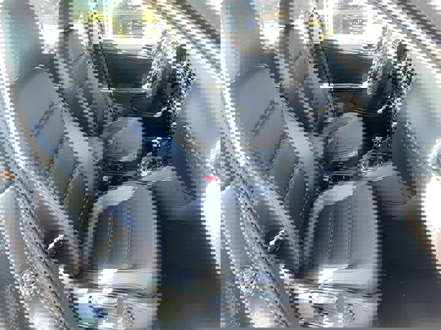 Used 2014 Volkswagen Jetta SE image 16