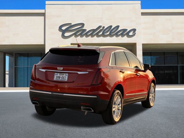 New 2026 Cadillac XT5 Luxury image 3