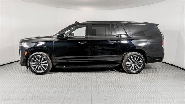 Used 2023 Cadillac Escalade ESV Sport AWD/4WD image 3