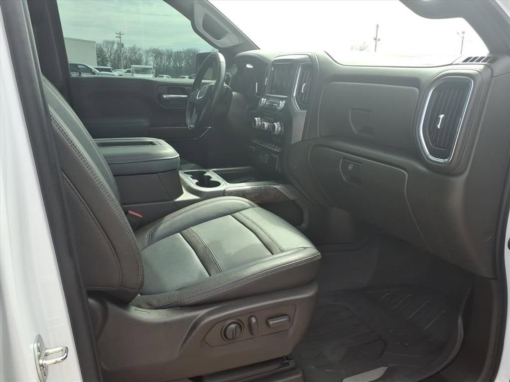 Used 2022 GMC Sierra 1500 Denali w/ Denali Premium Package image 12