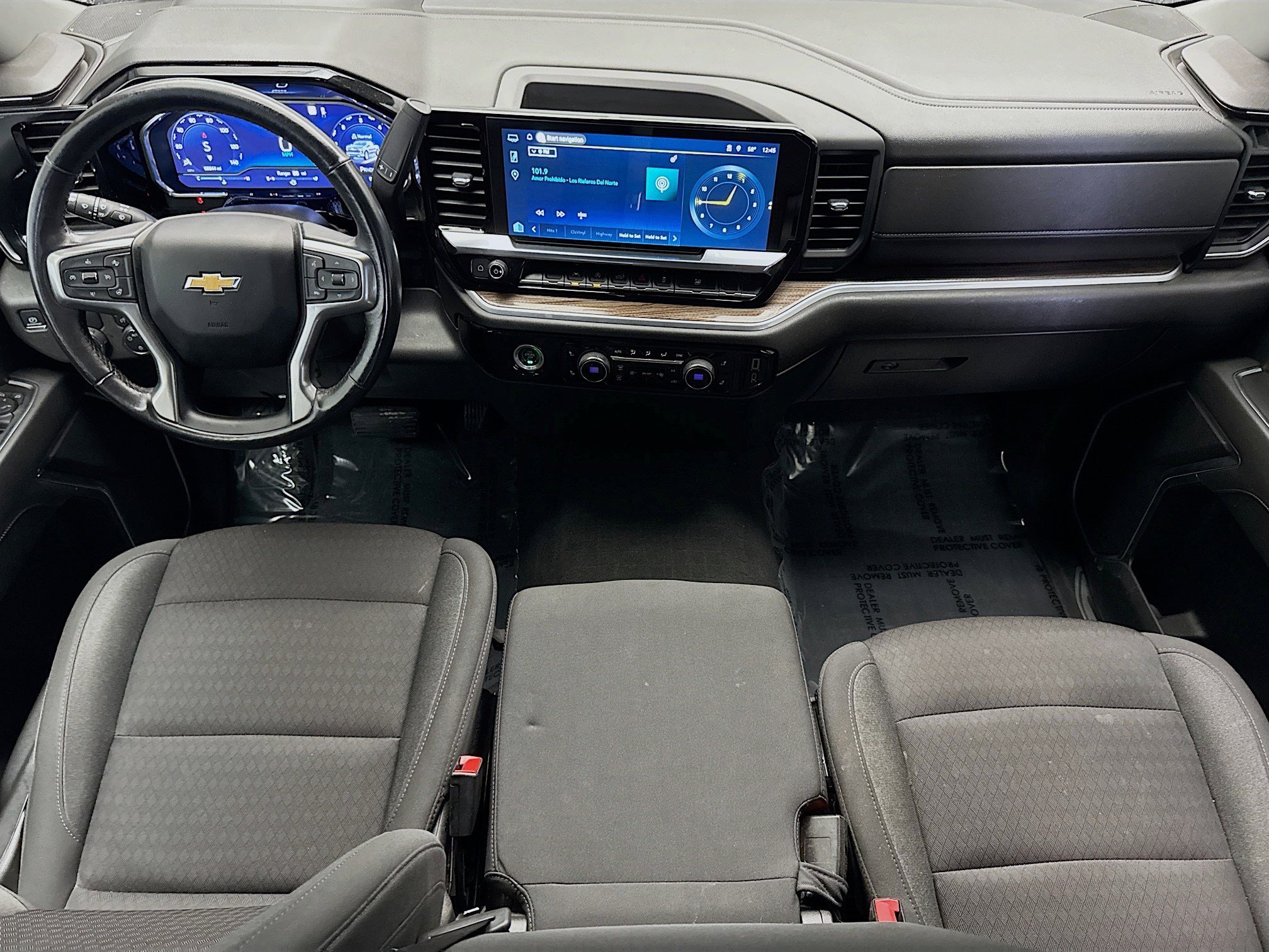 Used 2022 Chevrolet Silverado 1500 LT image 14