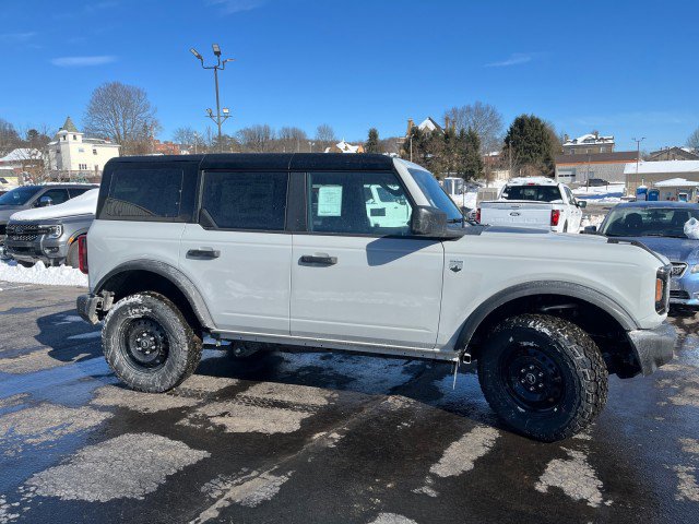 New 2026 Ford Bronco Big Bend image 3