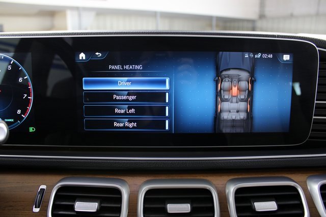 Used 2022 Mercedes-Benz GLS 580 4MATIC image 29