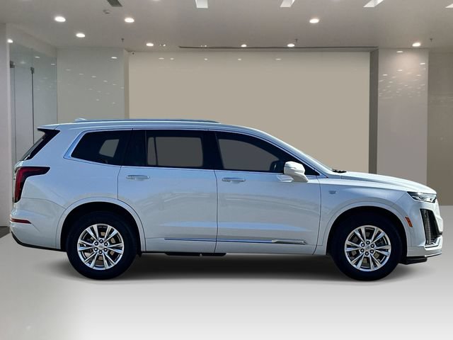 Certified 2024 Cadillac XT6 Luxury w/ LPO, Floor Liner Package AWD/4WD image 5
