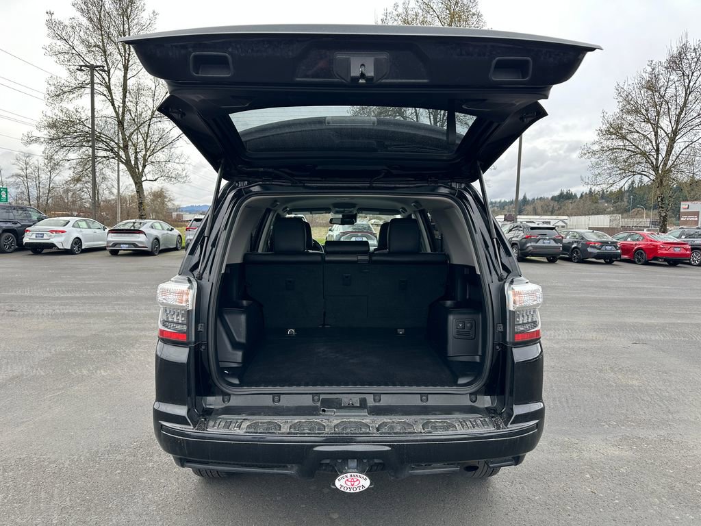 Used 2023 Toyota 4Runner TRD Sport w/ Technology Package image 11
