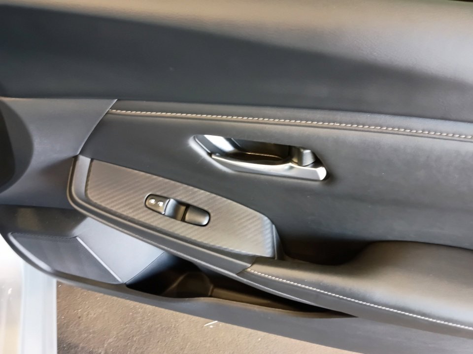 Used 2023 Nissan Sentra S FWD image 31