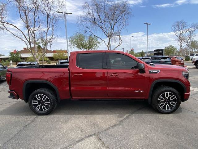 Used 2025 GMC Sierra 1500 AT4 w/ Technology Package AWD/4WD image 2