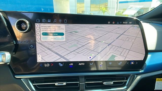 New 2026 Chevrolet Equinox EV LT AWD/4WD image 19