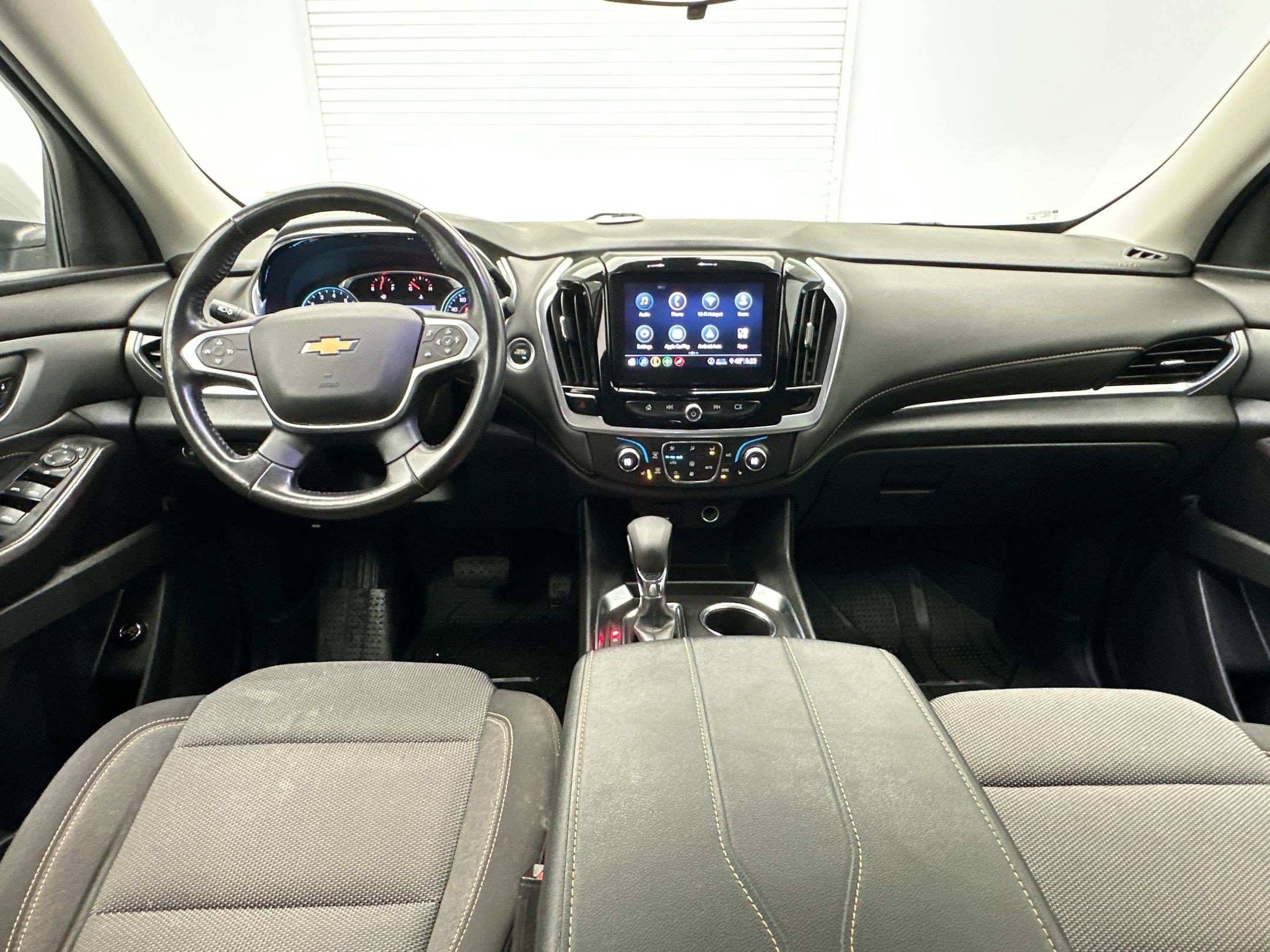 Used 2021 Chevrolet Traverse LT w/ LPO, Floor Liner Package image 24