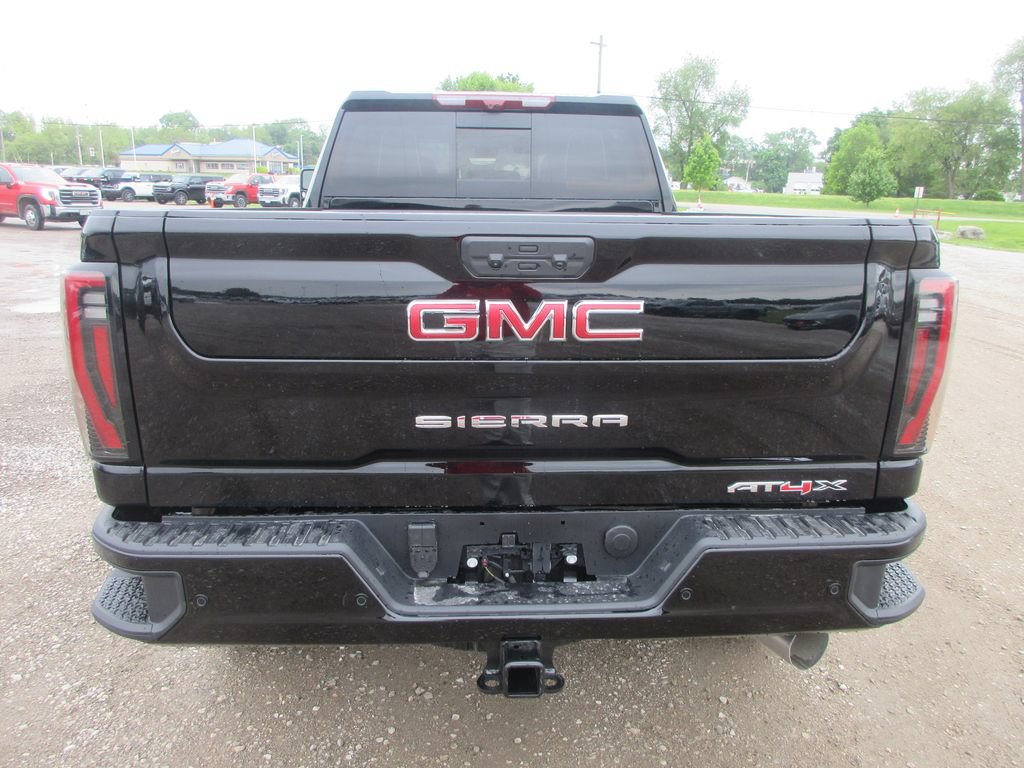 New 2026 GMC Sierra 2500 AT4X AWD/4WD image 5