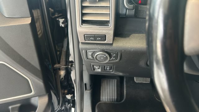 Used 2018 Ford F150 Limited AWD/4WD image 16