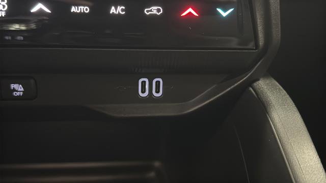 New 2026 Jeep Cherokee Laredo AWD/4WD image 31